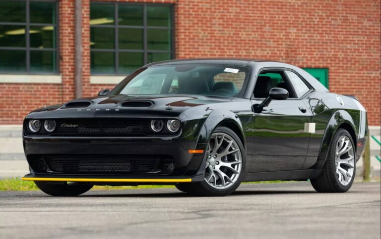 2026 Dodge Challenger Review