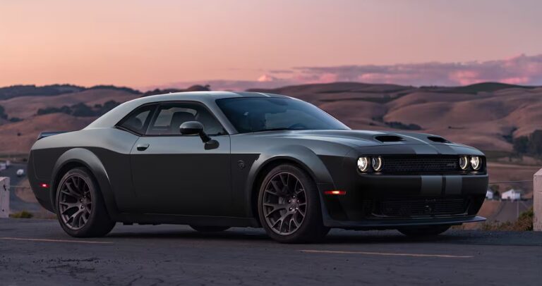 2026 Dodge Challenger SRT Hellcat Jailbreak Performance