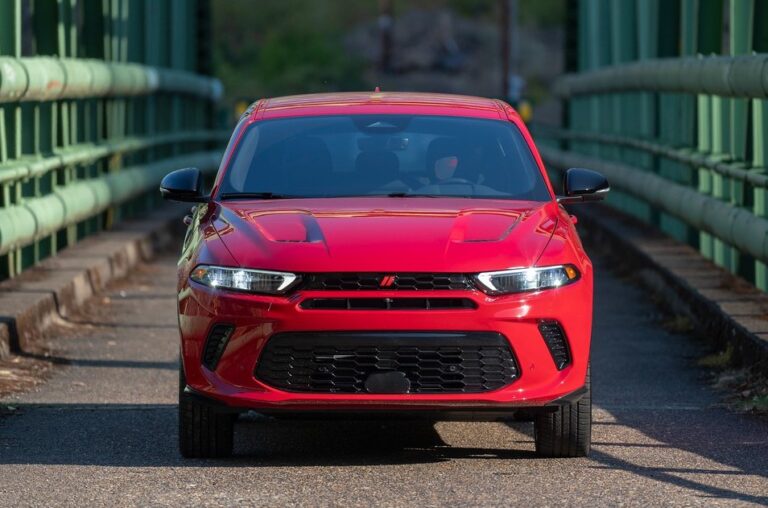 2026 Dodge Hornet Plug-in Hybrid Review