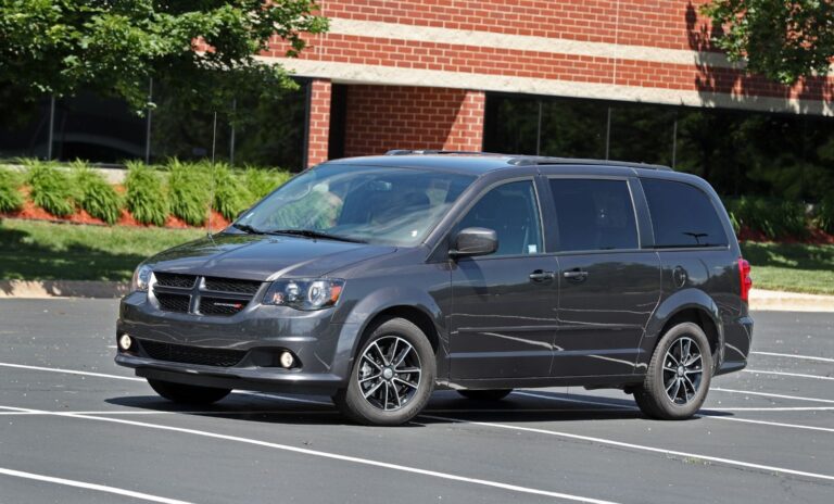 2027 Dodge Grand Caravan Features